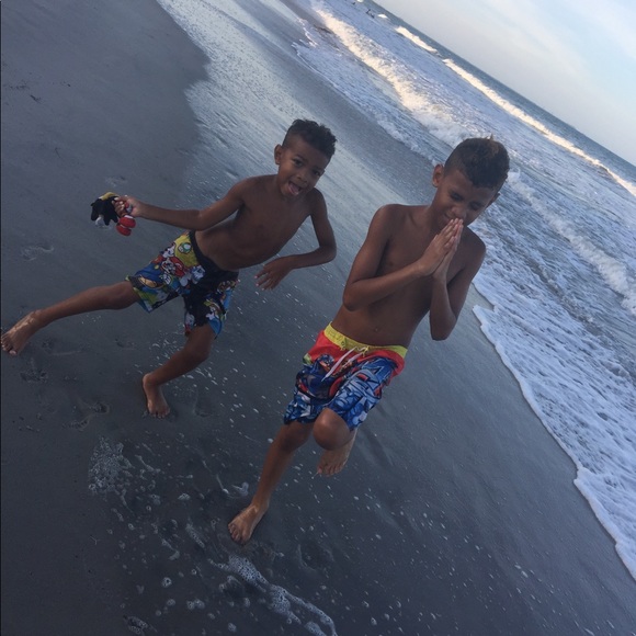 Bookmark My Closet / Meet your Posher Coco Pop - Picture 4 of 5